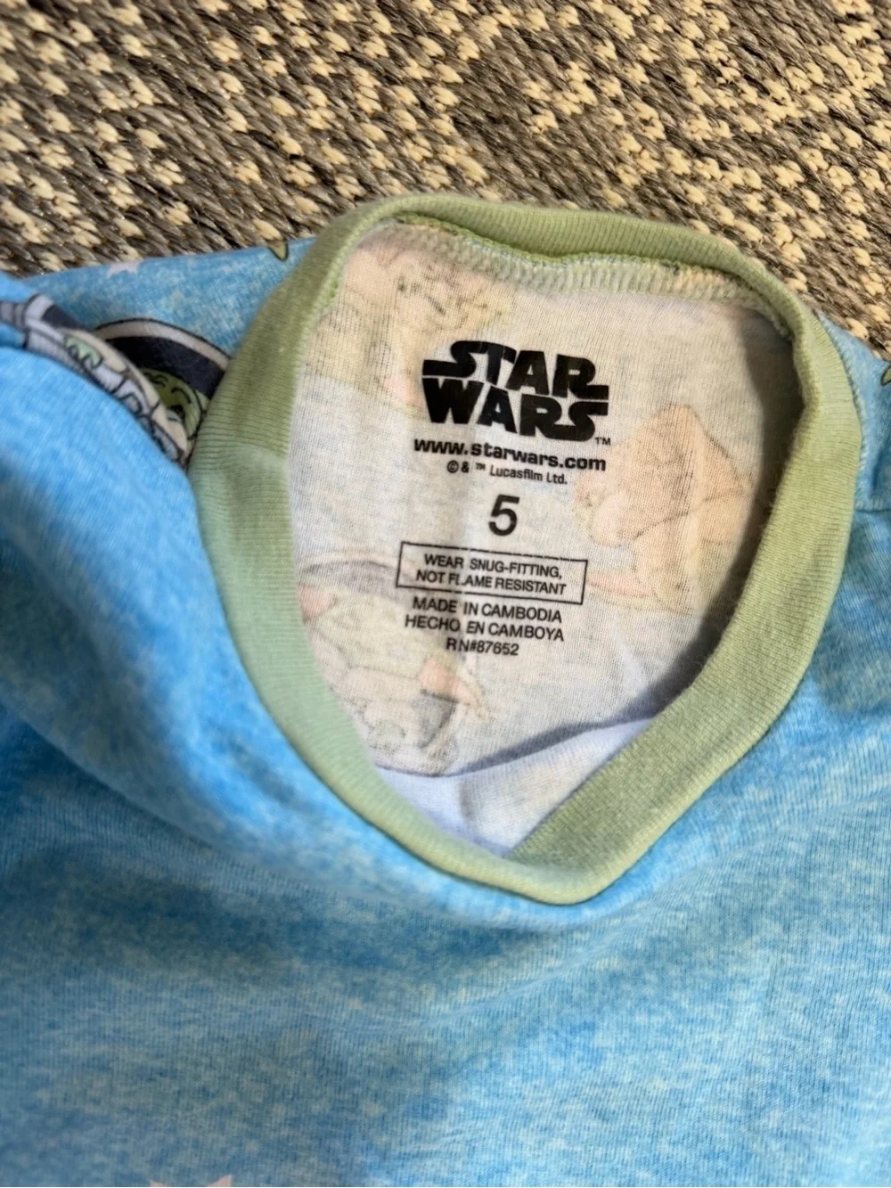 New Star Wars Boys Short Sleeve Pajamas Set Size 5 Shirt Shorts Grogu